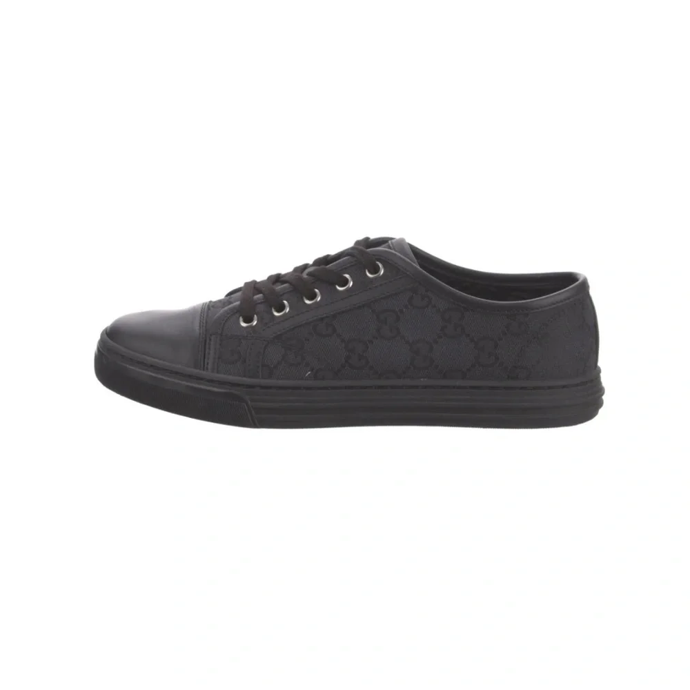 🚨SEND OFFERS🚨Gucci Dark Charcoal Sneakers